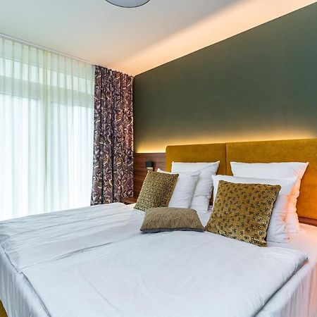 Waldhotel Tannenhaeuschen Везель Экстерьер фото