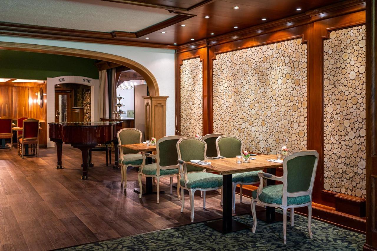 Waldhotel Tannenhaeuschen Везель Экстерьер фото