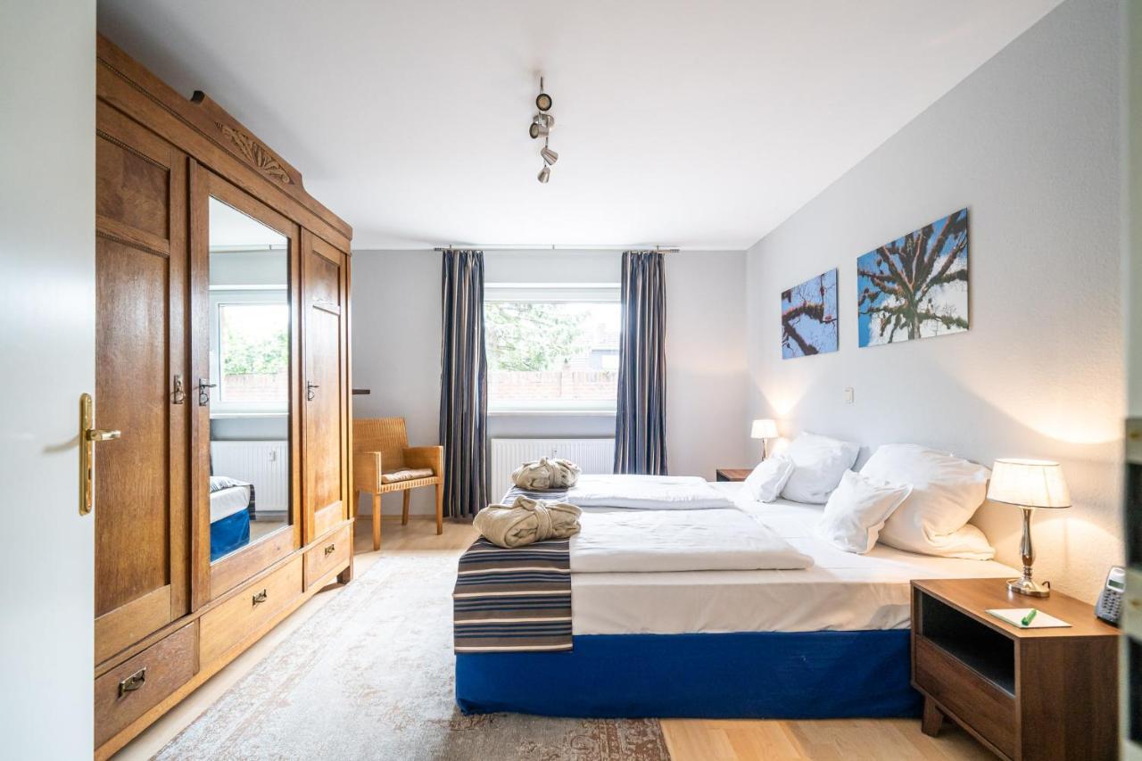 Waldhotel Tannenhaeuschen Везель Экстерьер фото