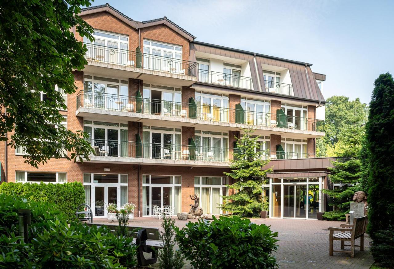 Waldhotel Tannenhaeuschen Везель Экстерьер фото